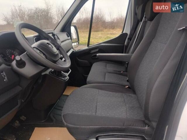 Белый Опель Movano, объемом двигателя 2.3 л и пробегом 150 тыс. км за 18700 $, фото 15 на Automoto.ua
