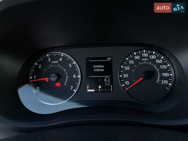 Белый Опель Movano, объемом двигателя 2.3 л и пробегом 254 тыс. км за 18500 $, фото 57 на Automoto.ua