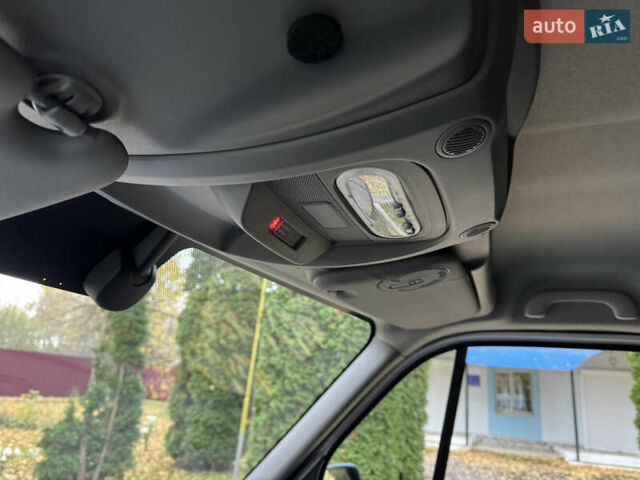 Білий Опель Movano, об'ємом двигуна 2.3 л та пробігом 202 тис. км за 19500 $, фото 45 на Automoto.ua