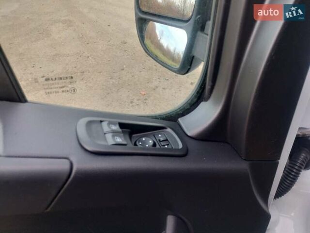 Белый Опель Movano, объемом двигателя 2.3 л и пробегом 150 тыс. км за 18900 $, фото 8 на Automoto.ua