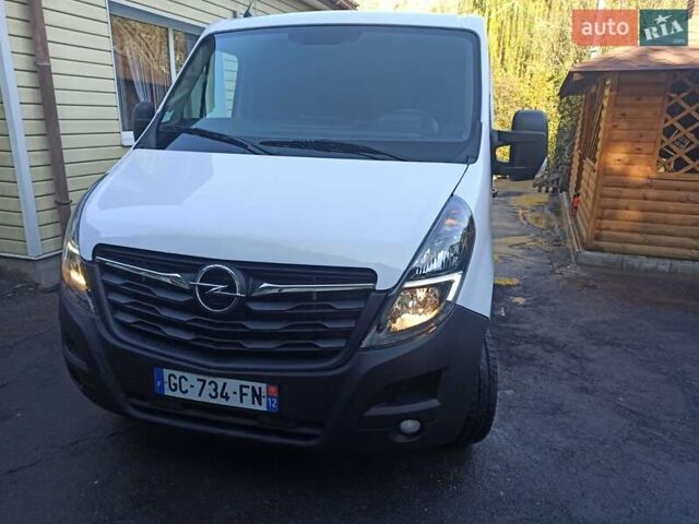 Белый Опель Movano, объемом двигателя 2.3 л и пробегом 133 тыс. км за 15600 $, фото 5 на Automoto.ua