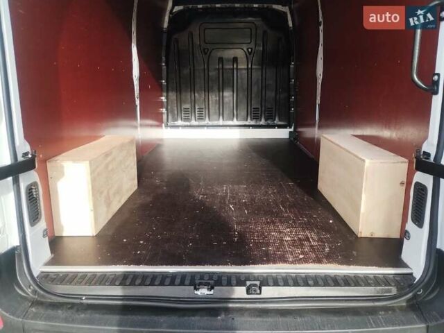 Белый Опель Movano, объемом двигателя 2.3 л и пробегом 150 тыс. км за 18900 $, фото 21 на Automoto.ua