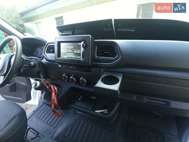 Белый Опель Movano, объемом двигателя 2.3 л и пробегом 133 тыс. км за 15600 $, фото 20 на Automoto.ua