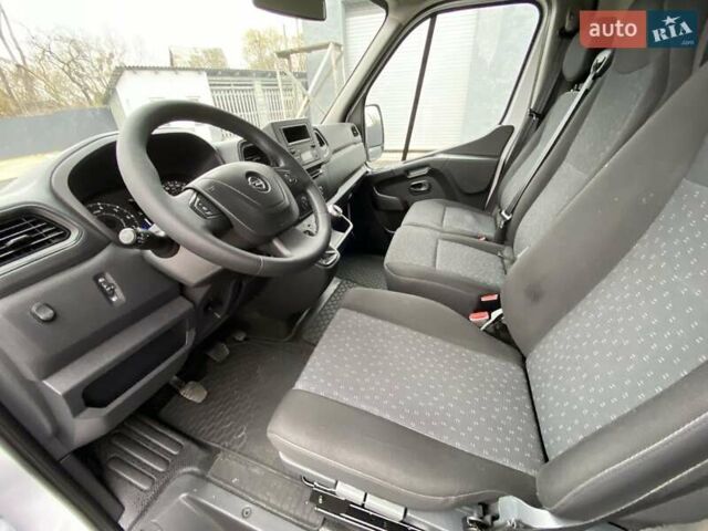 Белый Опель Movano, объемом двигателя 2.3 л и пробегом 244 тыс. км за 20999 $, фото 42 на Automoto.ua