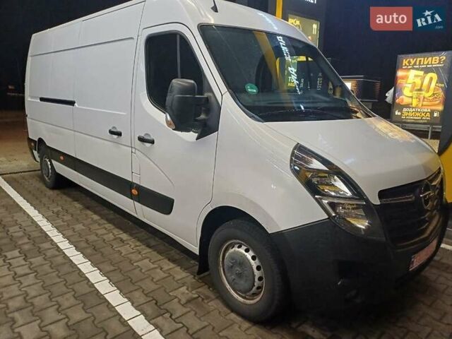 Белый Опель Movano, объемом двигателя 2.3 л и пробегом 275 тыс. км за 18799 $, фото 1 на Automoto.ua