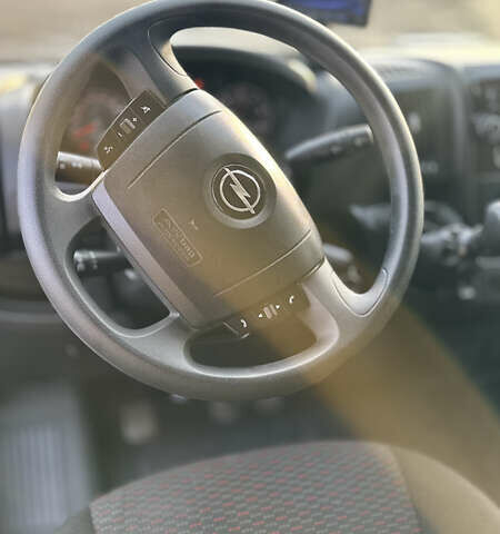 Белый Опель Movano, объемом двигателя 2.2 л и пробегом 199 тыс. км за 25899 $, фото 14 на Automoto.ua