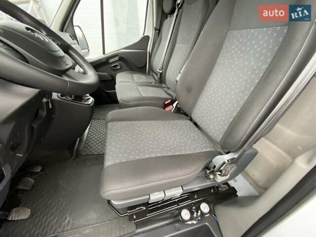 Белый Опель Movano, объемом двигателя 2.3 л и пробегом 244 тыс. км за 20999 $, фото 51 на Automoto.ua