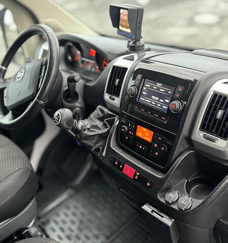 Белый Опель Movano, объемом двигателя 2.2 л и пробегом 220 тыс. км за 25899 $, фото 14 на Automoto.ua