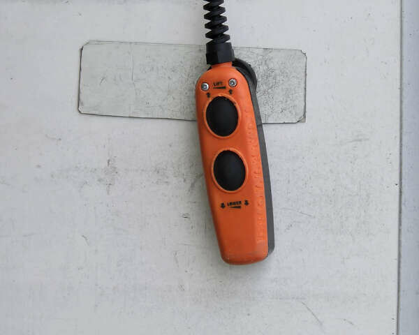 Білий Опель Movano, об'ємом двигуна 2.2 л та пробігом 190 тис. км за 26899 $, фото 8 на Automoto.ua