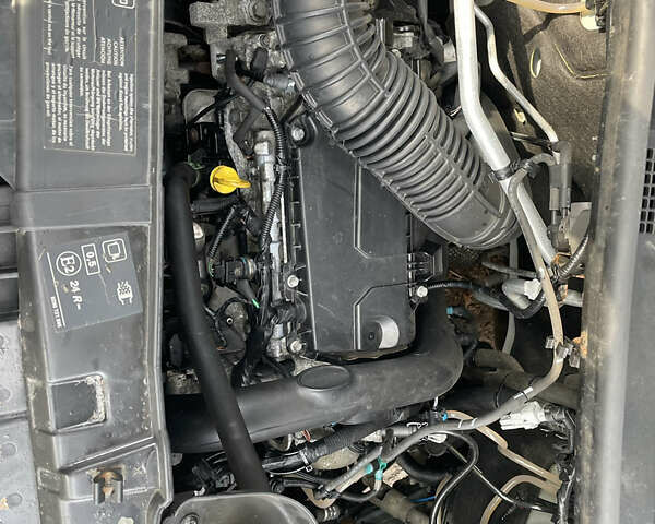 Білий Опель Movano, об'ємом двигуна 2.3 л та пробігом 338 тис. км за 23000 $, фото 33 на Automoto.ua