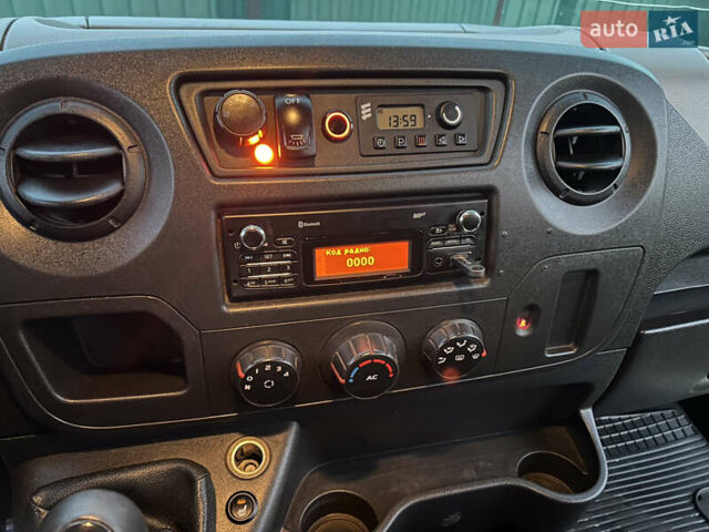 Білий Опель Movano, об'ємом двигуна 2.3 л та пробігом 338 тис. км за 23000 $, фото 23 на Automoto.ua
