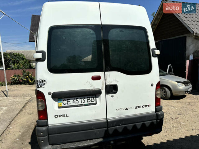 Белый Опель Movano, объемом двигателя 2.46 л и пробегом 400 тыс. км за 5200 $, фото 3 на Automoto.ua