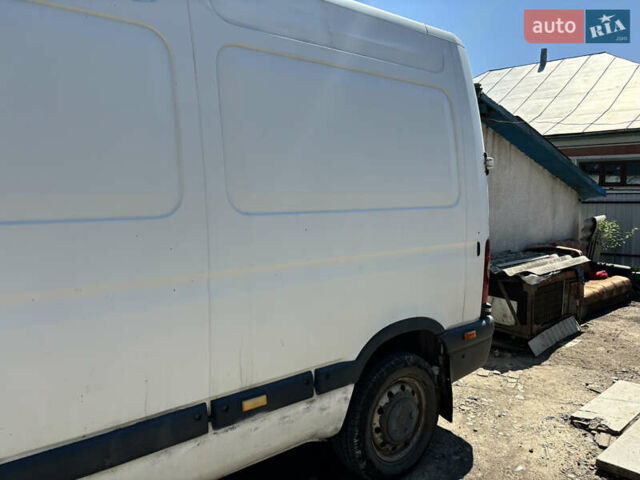 Белый Опель Movano, объемом двигателя 2.46 л и пробегом 400 тыс. км за 5200 $, фото 2 на Automoto.ua