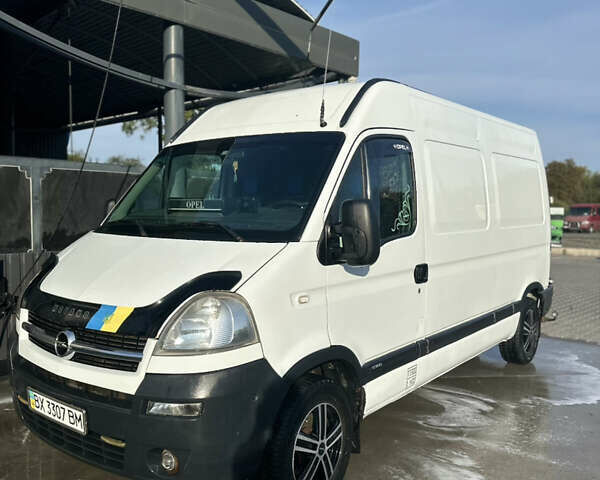Белый Опель Movano, объемом двигателя 2.46 л и пробегом 572 тыс. км за 8500 $, фото 6 на Automoto.ua