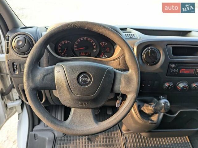 Белый Опель Movano, объемом двигателя 2.3 л и пробегом 458 тыс. км за 14500 $, фото 24 на Automoto.ua
