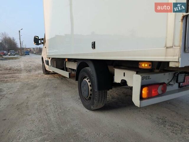 Белый Опель Movano, объемом двигателя 2.3 л и пробегом 458 тыс. км за 14500 $, фото 47 на Automoto.ua