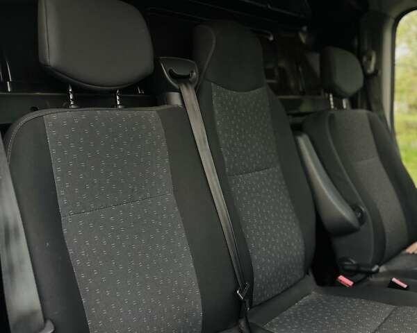 Белый Опель Movano, объемом двигателя 2.3 л и пробегом 308 тыс. км за 14000 $, фото 10 на Automoto.ua