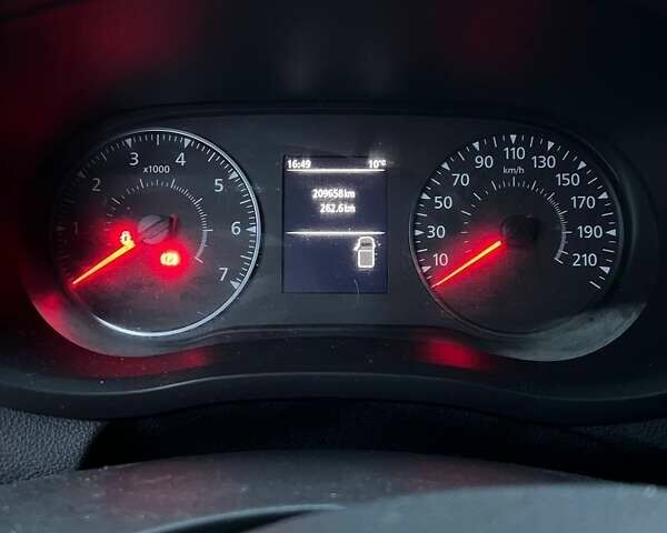 Белый Опель Movano, объемом двигателя 2.3 л и пробегом 209 тыс. км за 21000 $, фото 1 на Automoto.ua