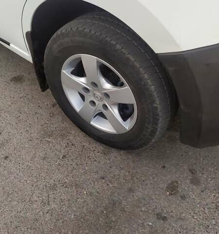 Білий Опель Movano, об'ємом двигуна 2.3 л та пробігом 397 тис. км за 14520 $, фото 5 на Automoto.ua