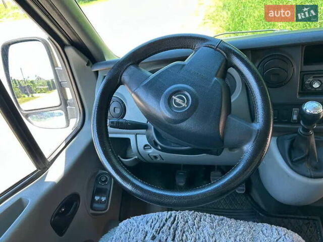 Белый Опель Movano, объемом двигателя 2.46 л и пробегом 0 тыс. км за 23350 $, фото 9 на Automoto.ua