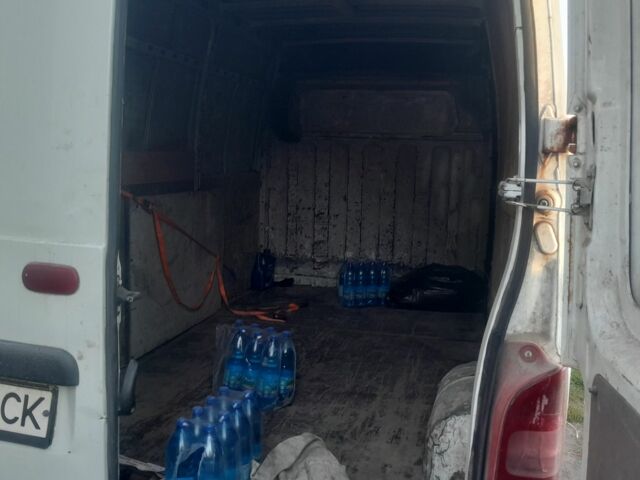 Белый Опель Movano, объемом двигателя 2.8 л и пробегом 200 тыс. км за 4500 $, фото 4 на Automoto.ua