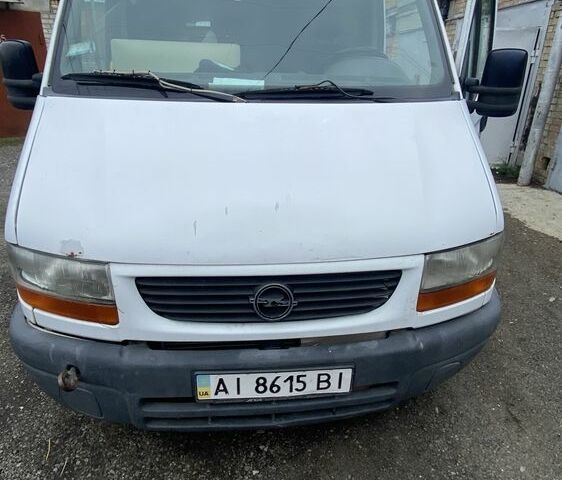 Белый Опель Movano, объемом двигателя 2.8 л и пробегом 270 тыс. км за 3300 $, фото 1 на Automoto.ua