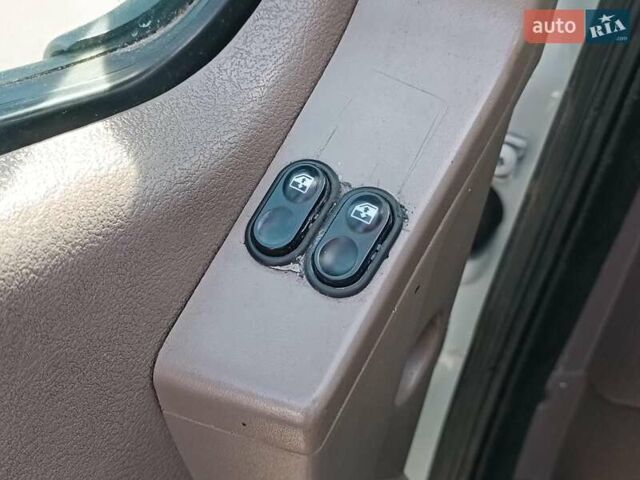 Білий Опель Movano, об'ємом двигуна 2.8 л та пробігом 623 тис. км за 7490 $, фото 17 на Automoto.ua