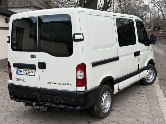 Білий Опель Movano, об'ємом двигуна 2.2 л та пробігом 555 тис. км за 2500 $, фото 4 на Automoto.ua