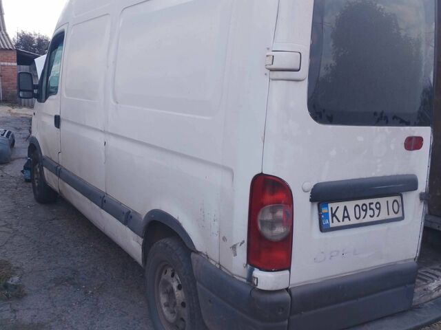 Білий Опель Movano, об'ємом двигуна 2.2 л та пробігом 500 тис. км за 4500 $, фото 3 на Automoto.ua