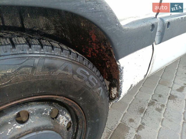 Белый Опель Movano, объемом двигателя 2.19 л и пробегом 475 тыс. км за 6300 $, фото 8 на Automoto.ua