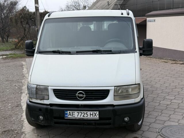 Білий Опель Movano, об'ємом двигуна 2.2 л та пробігом 555 тис. км за 2500 $, фото 1 на Automoto.ua
