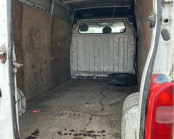 Білий Опель Movano, об'ємом двигуна 2.5 л та пробігом 4 тис. км за 3500 $, фото 5 на Automoto.ua