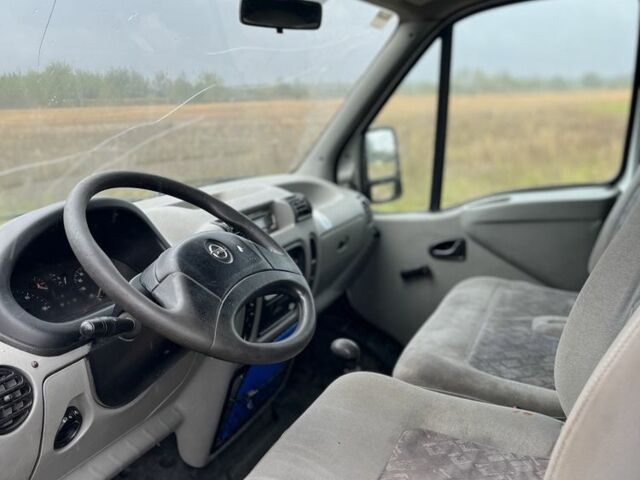 Білий Опель Movano, об'ємом двигуна 10 л та пробігом 30 тис. км за 4000 $, фото 3 на Automoto.ua