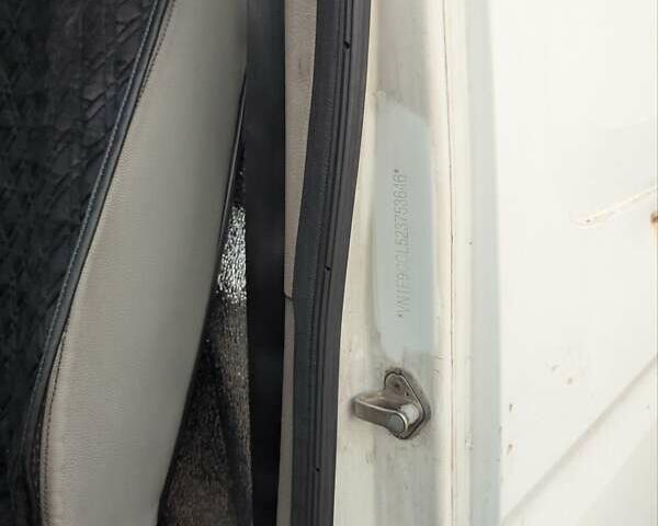 Белый Опель Movano, объемом двигателя 0 л и пробегом 650 тыс. км за 2300 $, фото 22 на Automoto.ua