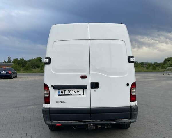 Белый Опель Movano, объемом двигателя 2.46 л и пробегом 695 тыс. км за 5500 $, фото 23 на Automoto.ua