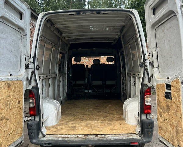 Белый Опель Movano, объемом двигателя 2.5 л и пробегом 360 тыс. км за 3300 $, фото 5 на Automoto.ua