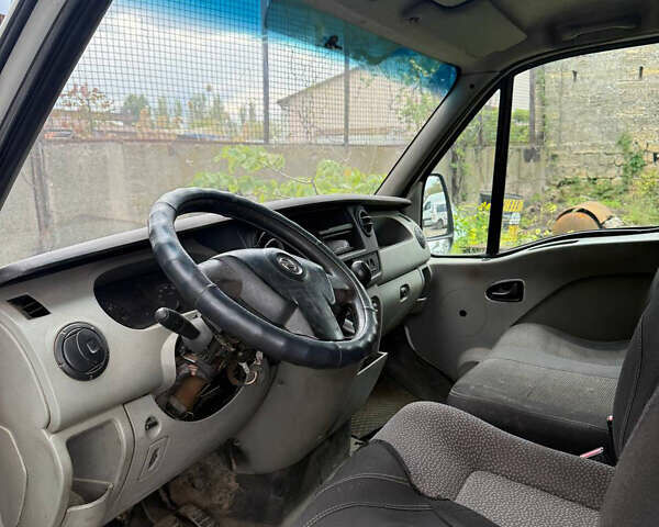 Білий Опель Movano, об'ємом двигуна 3 л та пробігом 450 тис. км за 2700 $, фото 12 на Automoto.ua