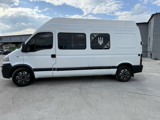 Білий Опель Movano, об'ємом двигуна 3 л та пробігом 400 тис. км за 6900 $, фото 2 на Automoto.ua