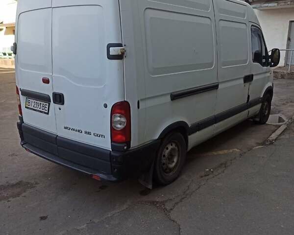 Белый Опель Movano, объемом двигателя 2.5 л и пробегом 320 тыс. км за 7500 $, фото 41 на Automoto.ua