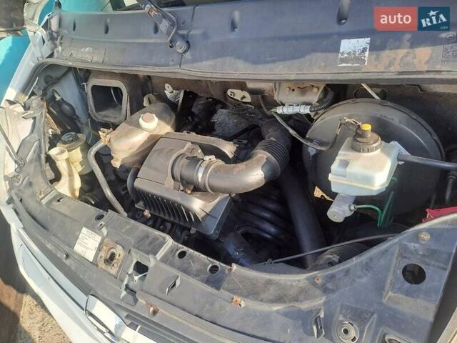 Белый Опель Movano, объемом двигателя 2.46 л и пробегом 200 тыс. км за 5200 $, фото 3 на Automoto.ua