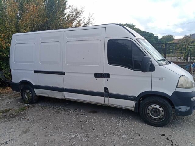 Белый Опель Movano, объемом двигателя 2.5 л и пробегом 419 тыс. км за 6700 $, фото 2 на Automoto.ua