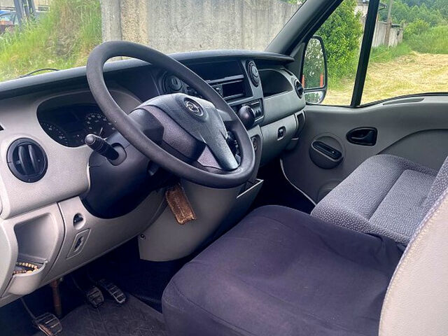 Белый Опель Movano, объемом двигателя 2.5 л и пробегом 267 тыс. км за 7480 $, фото 7 на Automoto.ua