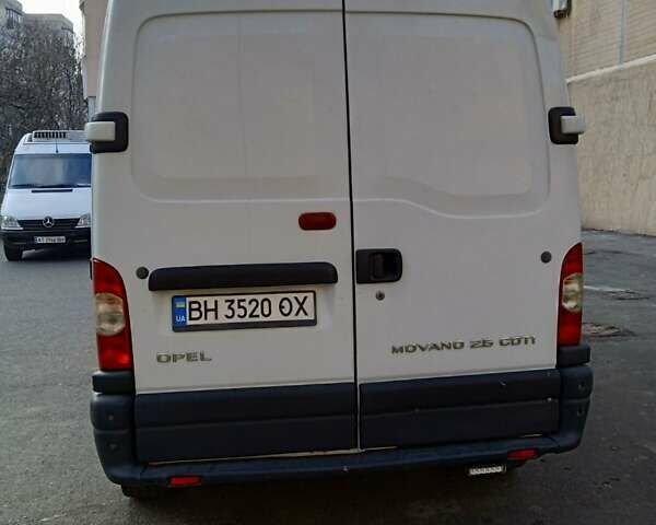 Белый Опель Movano, объемом двигателя 2.46 л и пробегом 341 тыс. км за 6000 $, фото 3 на Automoto.ua