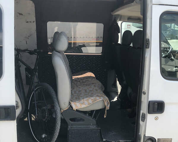 Белый Опель Movano, объемом двигателя 2.46 л и пробегом 248 тыс. км за 7500 $, фото 14 на Automoto.ua