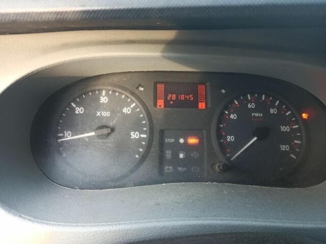 Белый Опель Movano, объемом двигателя 2.5 л и пробегом 282 тыс. км за 4100 $, фото 2 на Automoto.ua