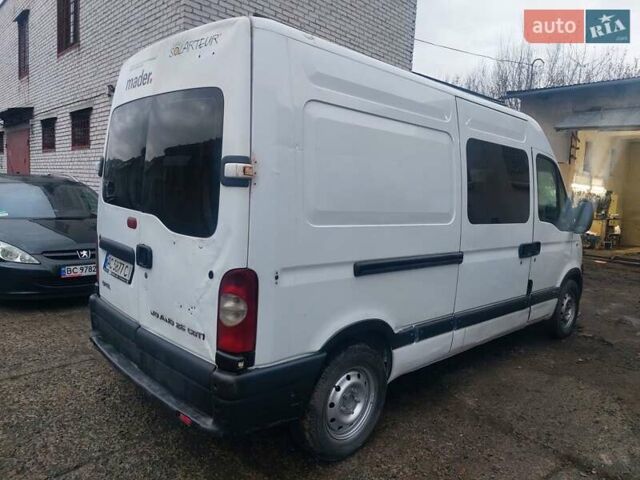 Белый Опель Movano, объемом двигателя 2.46 л и пробегом 730 тыс. км за 5500 $, фото 3 на Automoto.ua