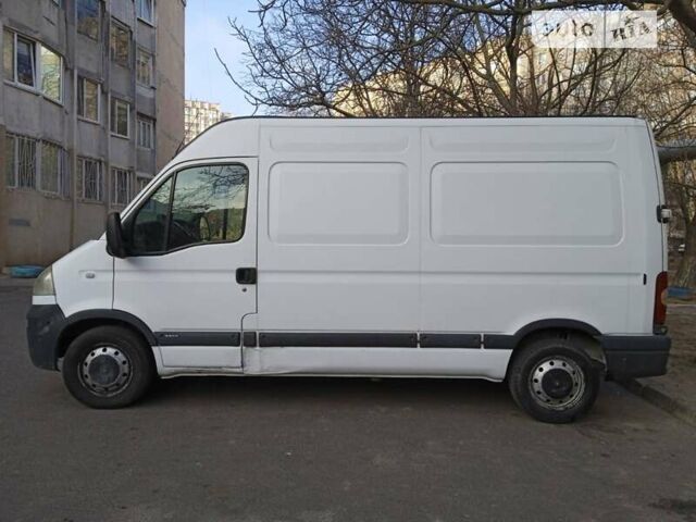 Белый Опель Movano, объемом двигателя 2.46 л и пробегом 341 тыс. км за 6000 $, фото 1 на Automoto.ua