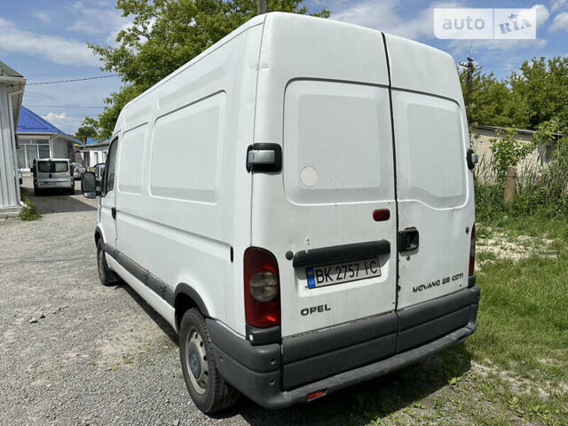 Білий Опель Movano, об'ємом двигуна 2.46 л та пробігом 370 тис. км за 3800 $, фото 3 на Automoto.ua