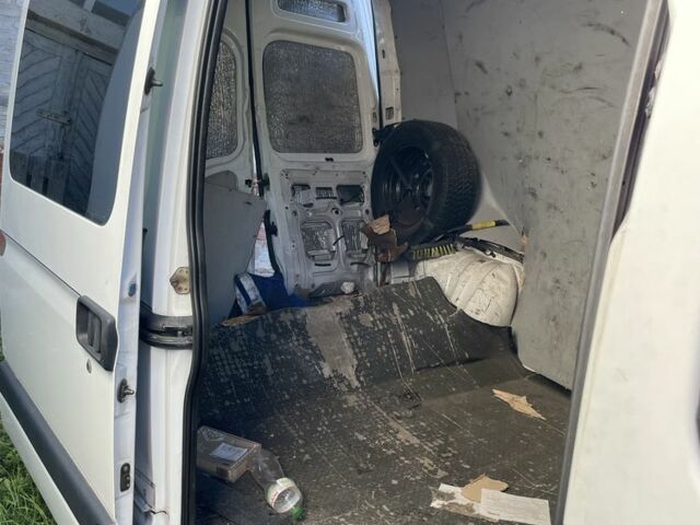 Білий Опель Movano, об'ємом двигуна 2.5 л та пробігом 530 тис. км за 3200 $, фото 4 на Automoto.ua
