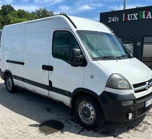 Белый Опель Movano, объемом двигателя 2.5 л и пробегом 844 тыс. км за 20000 $, фото 6 на Automoto.ua